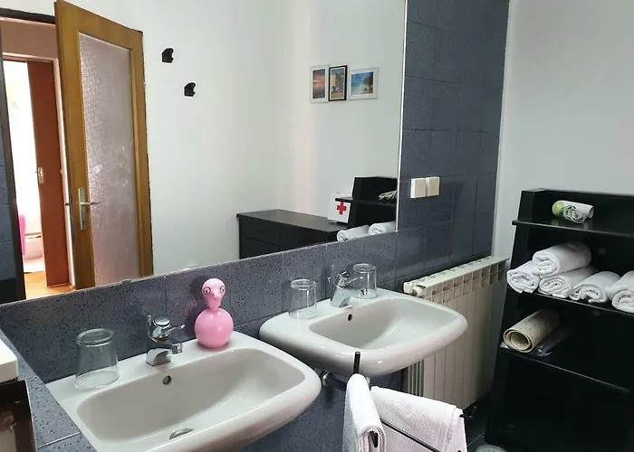 Bm Gostinjska kuća 3*