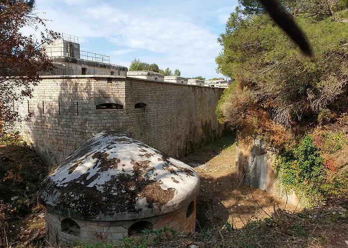 Bm Gostinjska kuća Pula